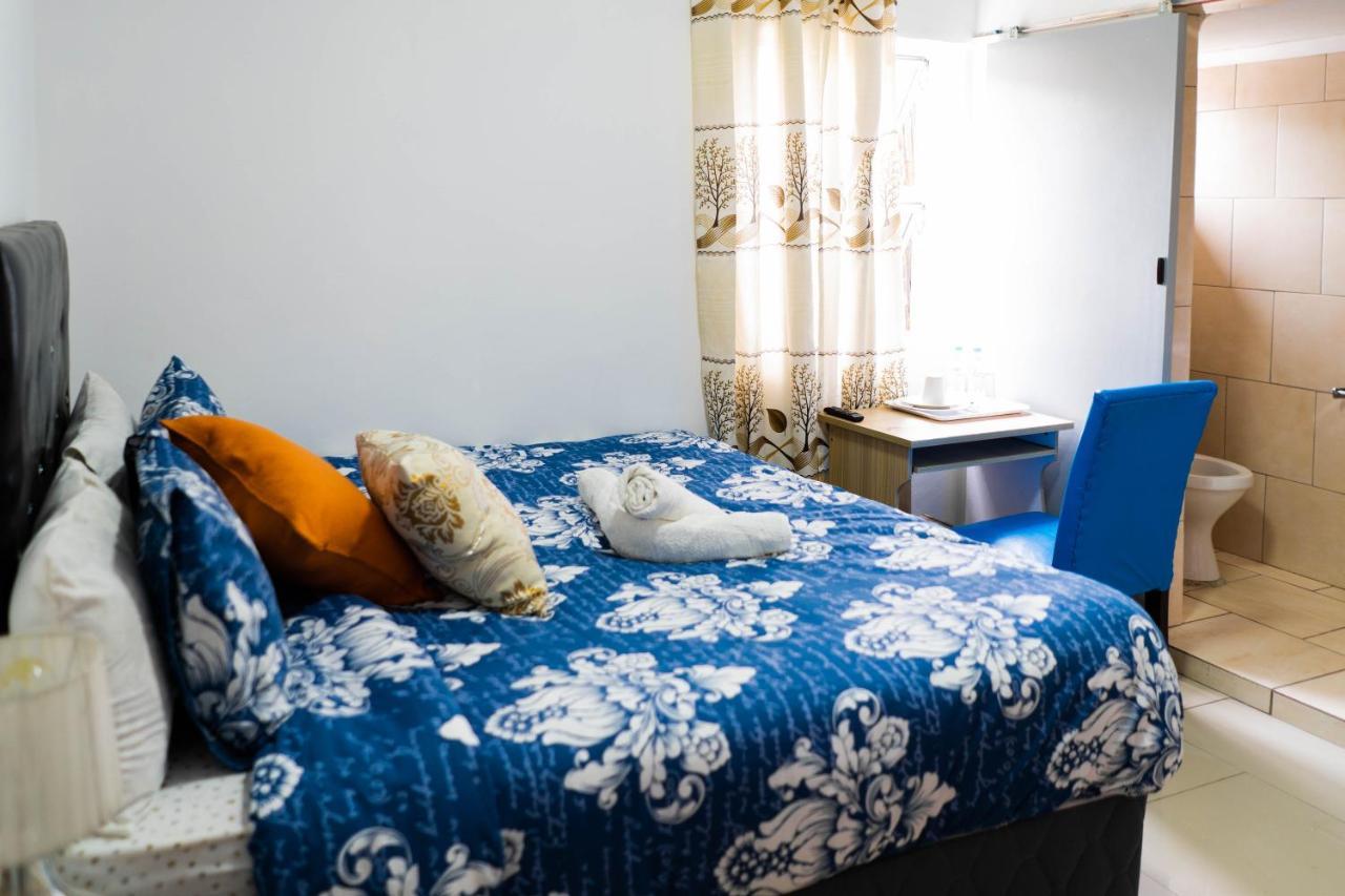 Albrine Lodge Беллвілл Екстер'єр фото